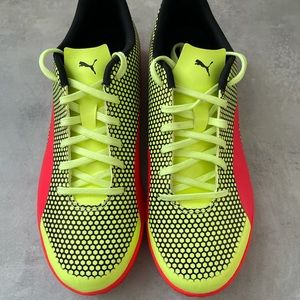 Puma Spirit IT Shoe - US Size 9.  Pre owned LIKE NEW!